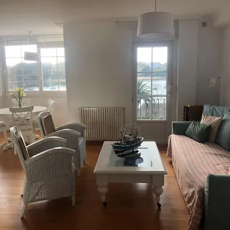 Vistas De La Barquera San Vicente De La Barquera